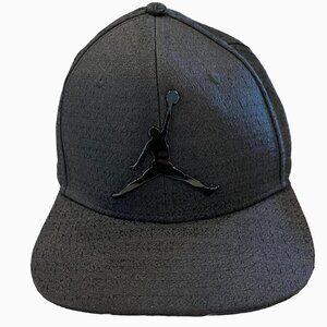Nike AIR JORDAN Jumpman Hat Cap Metal Logo Youth Black